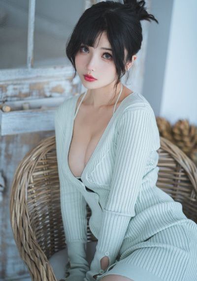 电视高曝光度男模裸体写真_BD国语免费观看电视剧