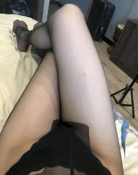 学校女厕偷拍秘网站_手机在线看片