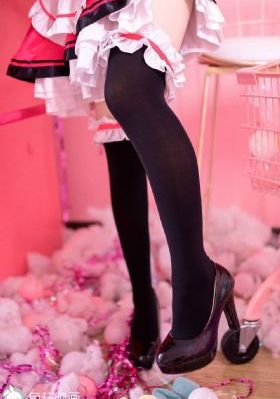国产片婬乱一级野战毛片影片_720电影在线观看