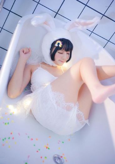 解开胸罩揉着她的乳尖_1080P完整视频观看