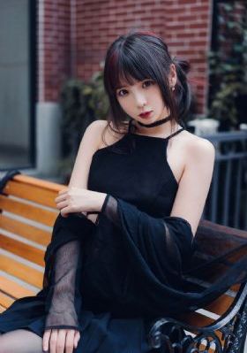 日产精品一卡2卡三卡4卡乱码_最近手机在线观看